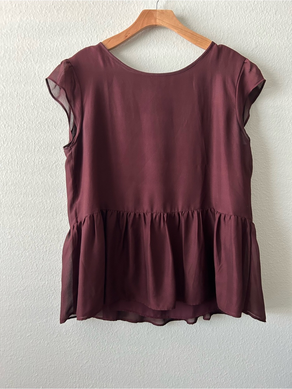 Ann Taylor Burgundy Peplum Short Sleeve Top
